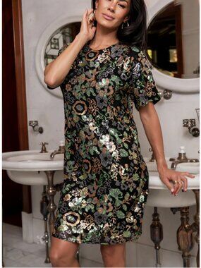 BNWT Baltic Born Squires Sequin Short Dress, 1XL